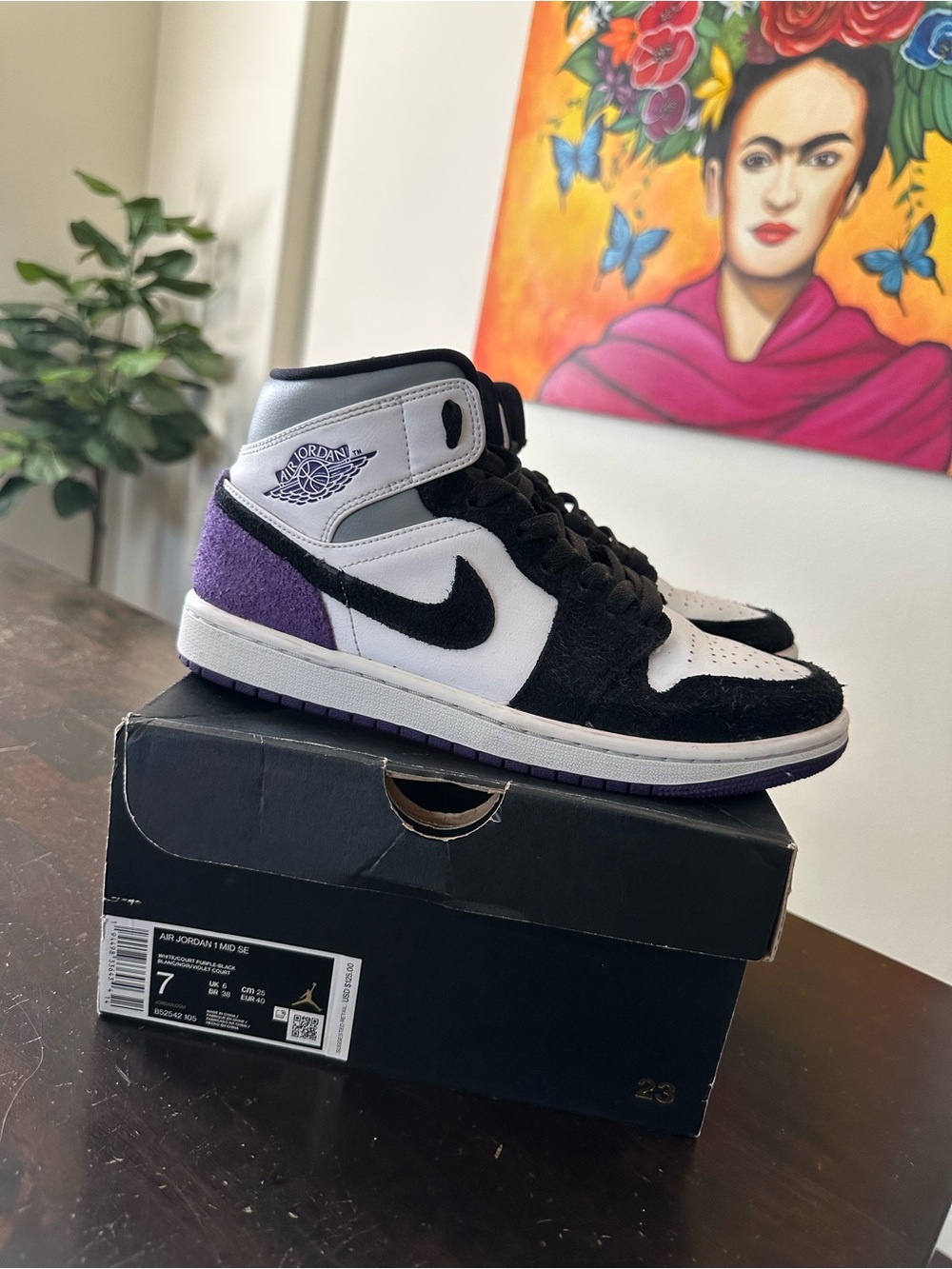 Jordan Air Jordan 1 Mid SE White Black Purple